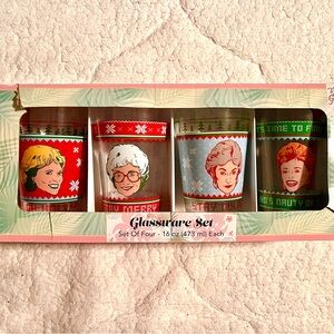 Golden Girls Signature Holiday Pilsner Glassware Set - Red, Green, White